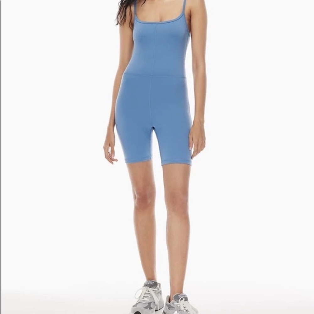 aritzia wilfred free divinity romper 7” flagstone blue size large